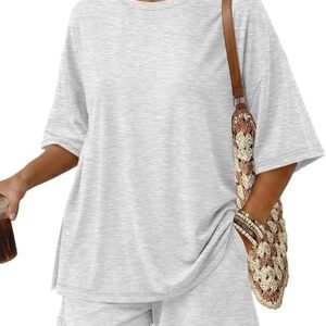 Trendy Queen 2 Piece Summer Set Oversized Top & Loose Fit Shorts with Pockets